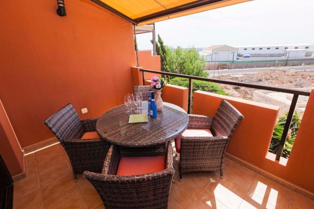 Luxury Apartment Sotavent III El Medano  Luaran gambar